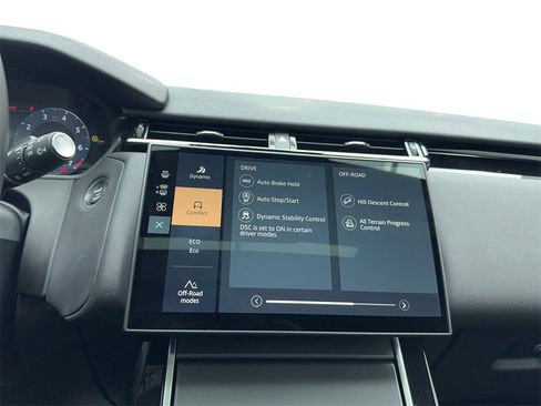 Used 2025 Land Rover Range Rover Velar Dynamic SE image 24