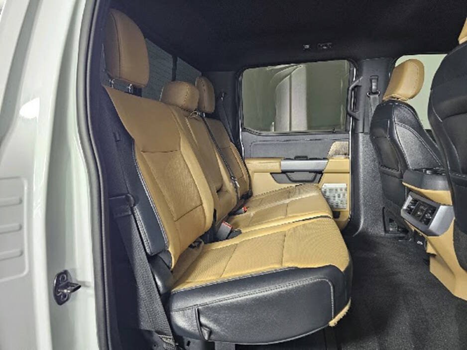 Used 2023 Ford F250 Lariat w/ Chrome Package AWD/4WD image 18