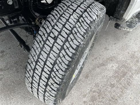 New 2026 Ford F250 XL w/ XL Chrome Package image 10