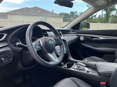 Used 2023 INFINITI QX50 Luxe AWD/4WD image 18