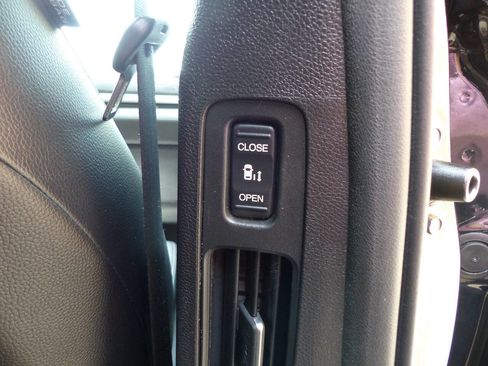 Used 2024 Honda Odyssey Sport image 52
