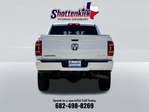 Used 2024 RAM 2500 Laramie AWD/4WD image 7