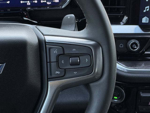 Used 2025 Chevrolet Silverado 1500 LTZ w/ Technology Package AWD/4WD image 18