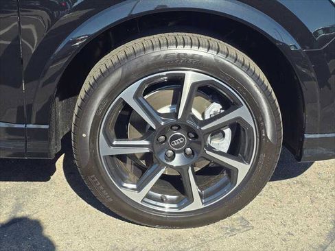 New 2025 Audi Q3 2.0T Premium Plus image 9