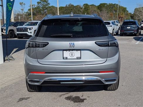 New 2026 Buick Envision Avenir image 8