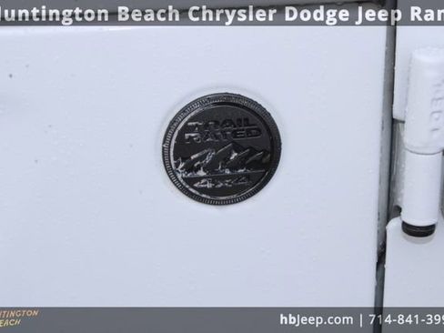 Used 2023 Jeep Wrangler Sport image 9