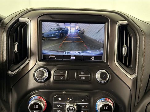 Used 2020 GMC Sierra 1500 AT4 AWD/4WD image 17