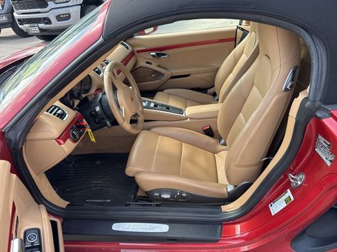 Used 2014 Porsche Boxster RWD image 2