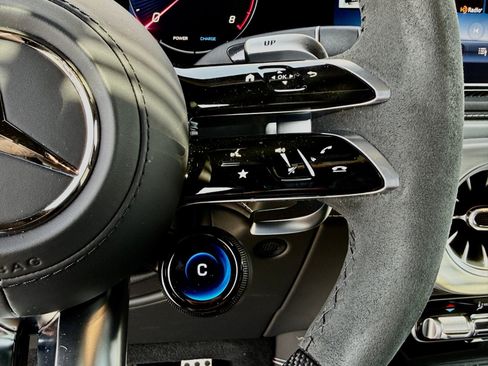 New 2025 Mercedes-Benz G 63 AMG 4MATIC image 25