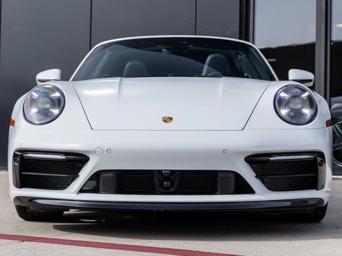 Certified 2021 Porsche 911 Targa 4S image 8