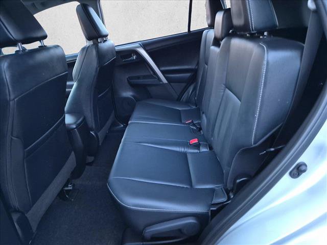 Used 2015 Toyota RAV4 Limited FWD image 19