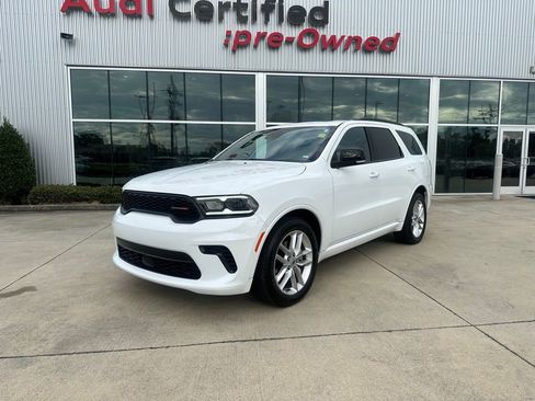 Used 2024 Dodge Durango GT image 1