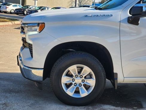 Used 2023 Chevrolet Silverado 1500 LT image 16