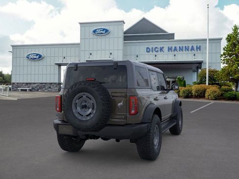 New 2025 Ford Bronco Outer Banks w/ Sasquatch Package image 9