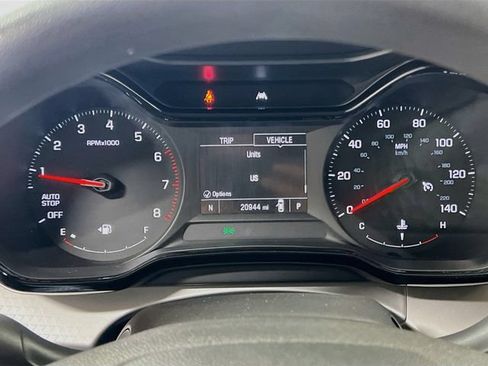 Used 2024 Chevrolet Trax LS w/ LS Convenience Package FWD image 12