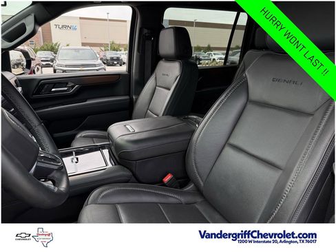 Certified 2025 GMC Yukon XL Denali AWD/4WD image 22
