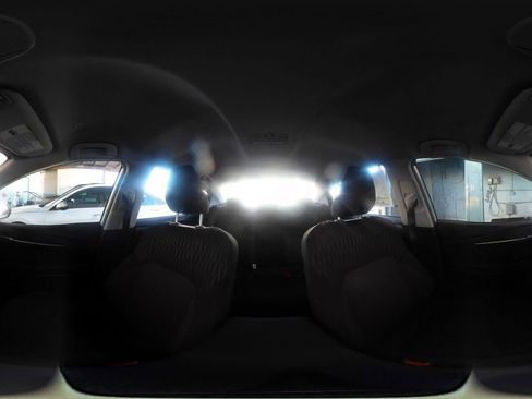 Used 2025 Toyota Camry LE image 40