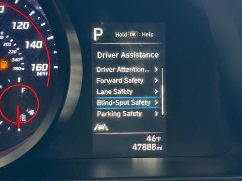 Used 2022 Hyundai Elantra SEL image 42