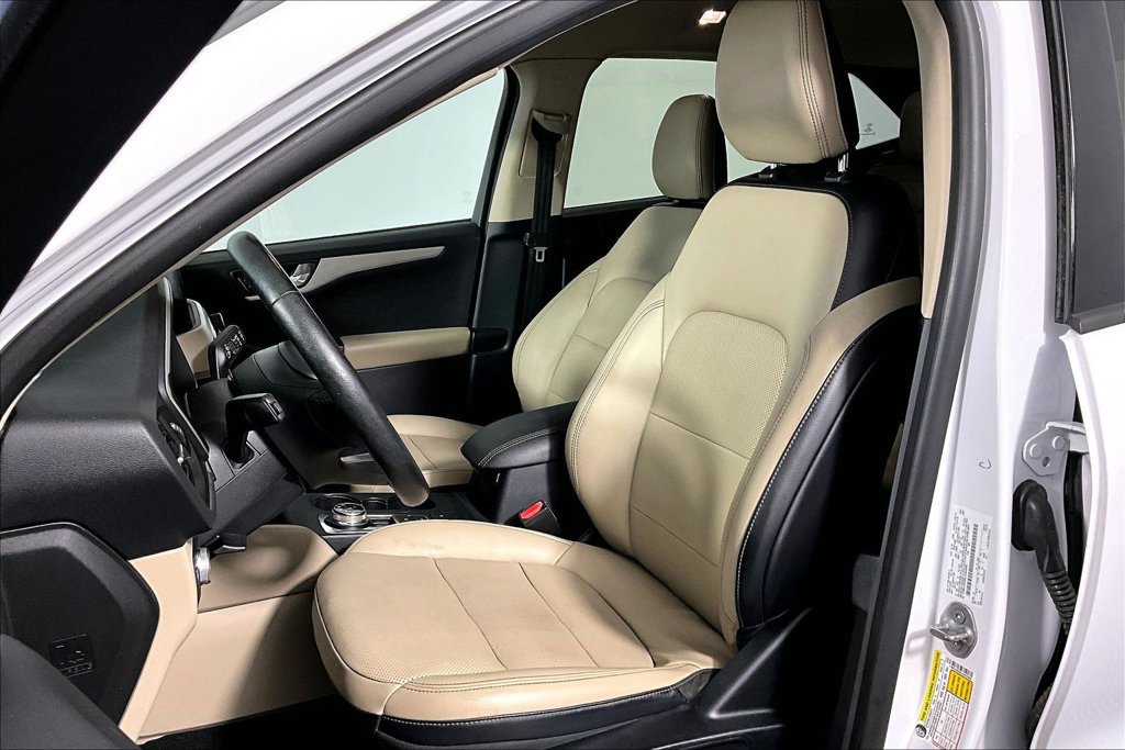 Certified 2020 Ford Escape SEL FWD image 25