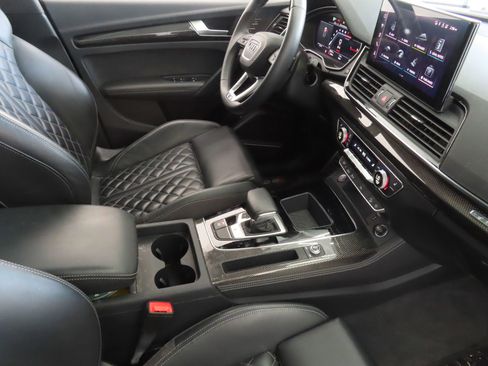 Used 2023 Audi SQ5 Premium Plus w/ Premium Plus Package image 29