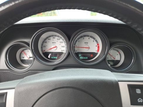 Used 2010 Dodge Challenger R/T image 91