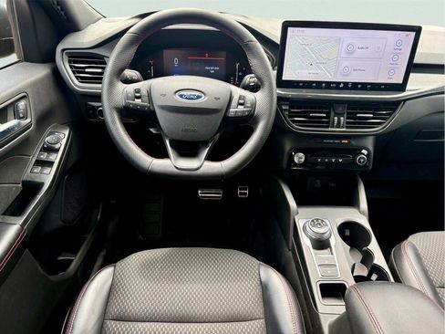 Used 2023 Ford Escape ST-Line w/ Tech Pack #1 FWD image 11