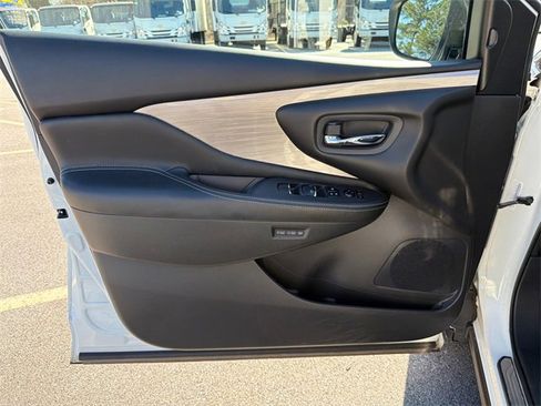 Used 2016 Nissan Murano Platinum w/ Platinum Technology Package image 10