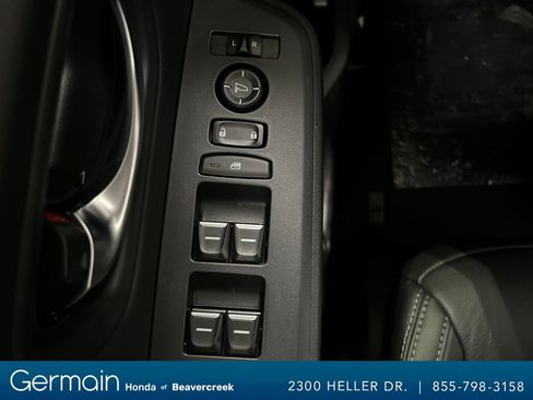 New 2025 Honda Pilot Touring image 14