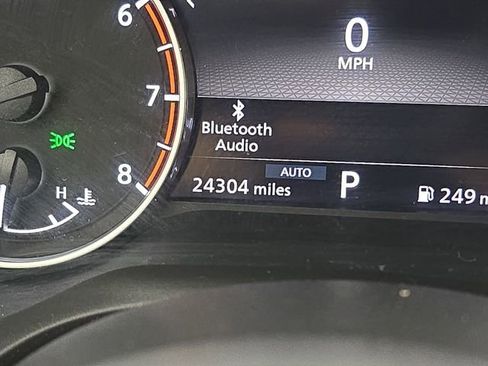 Used 2023 Nissan Rogue SV image 26