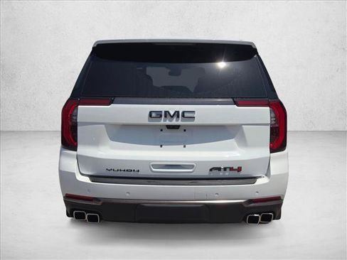 Used 2026 GMC Yukon AT4 Ultimate AWD/4WD image 7
