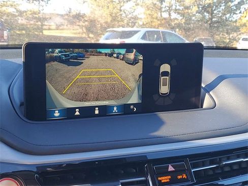 Used 2023 Acura MDX SH-AWD w/ Technology Package image 32