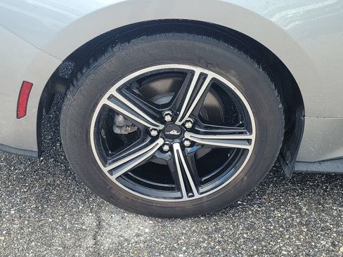 Used 2024 Ford Mustang Premium RWD image 5