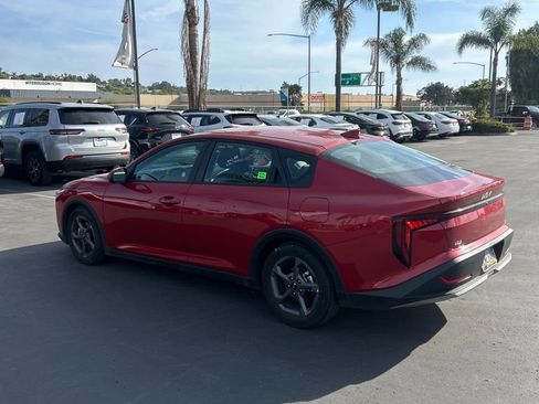 Used 2025 Kia K4 LXS image 10