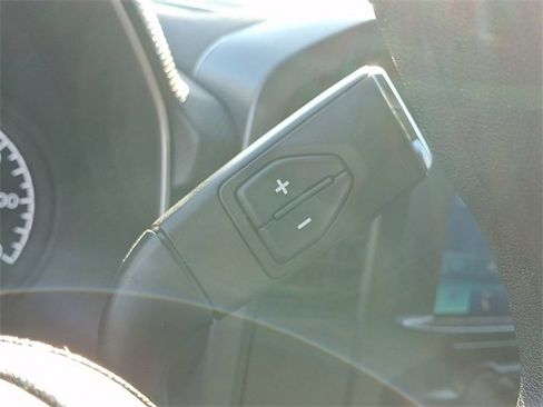 Used 2023 Ford F150 XLT image 16