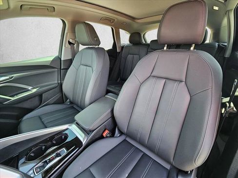 Certified 2025 Audi Q5 Premium AWD/4WD image 14