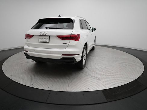 Used 2025 Audi Q3 2.0T Premium w/ Convenience Package image 37