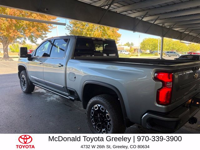 Used 2024 Chevrolet Silverado 2500 High Country AWD/4WD image 7
