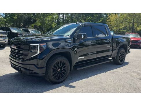 Certified 2026 GMC Sierra 1500 Elevation w/ Elevation Premium Package RWD image 4
