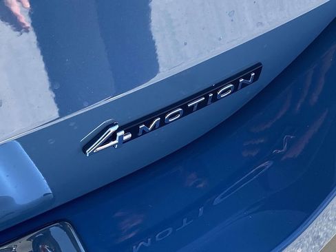 New 2026 Volkswagen Tiguan SE AWD/4WD image 8
