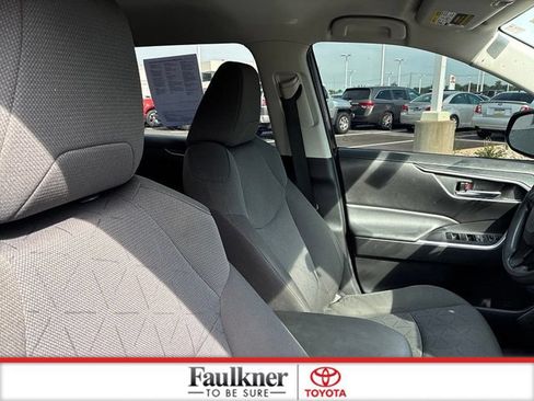 Certified 2022 Toyota RAV4 XLE AWD/4WD image 23