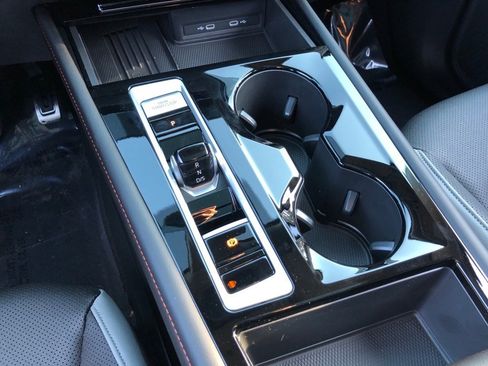 New 2026 Volkswagen Atlas Peak Edition image 30