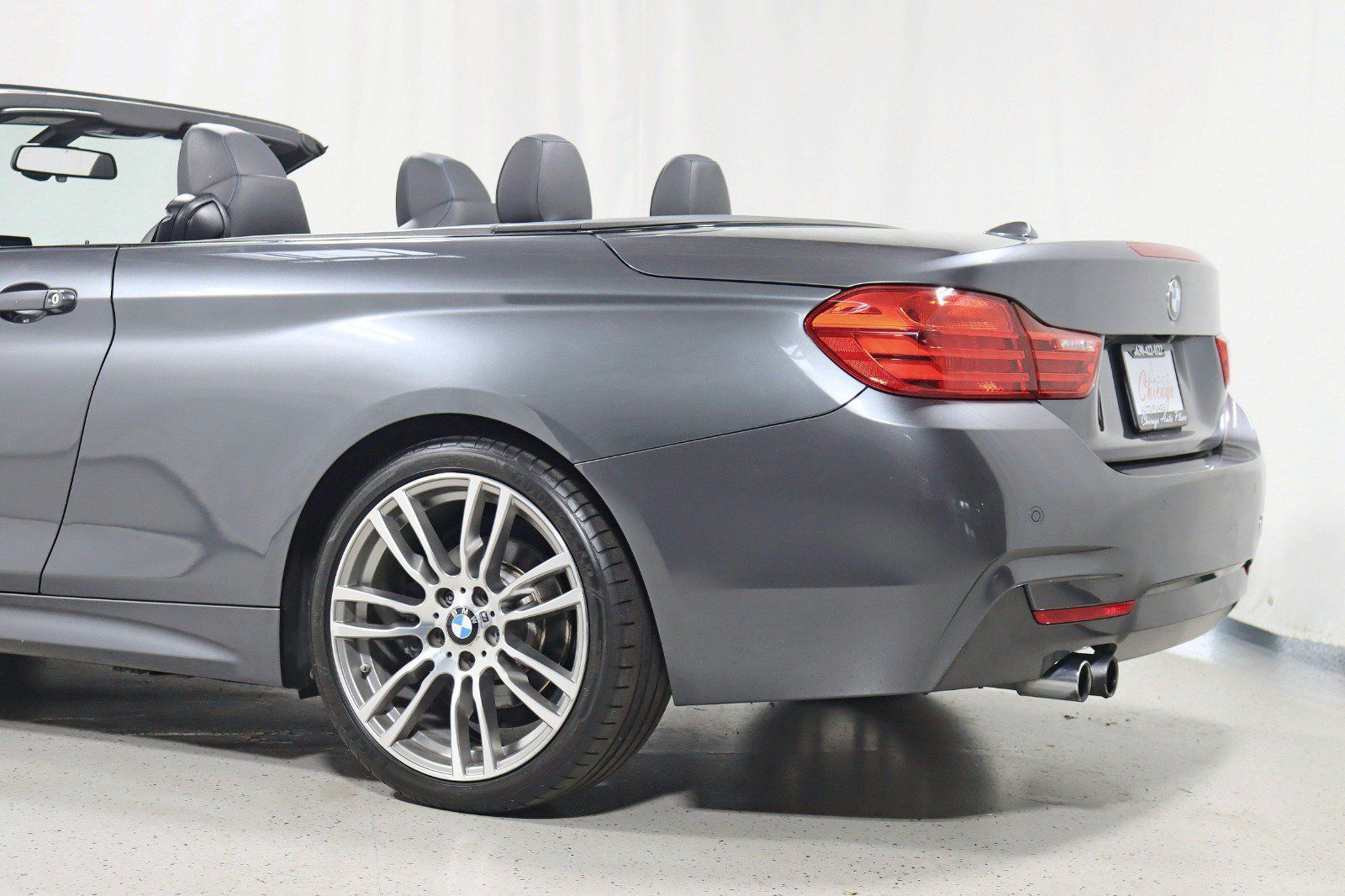Used 2017 BMW 430i Convertible RWD image 11