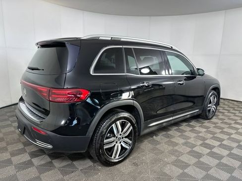 Used 2024 Mercedes-Benz EQB 250+ image 3