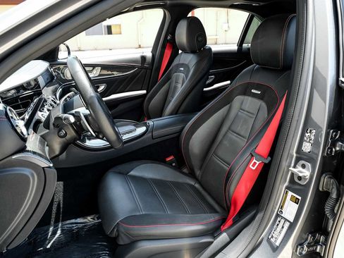 Used 2023 Mercedes-Benz E 53 AMG 4MATIC Sedan image 32