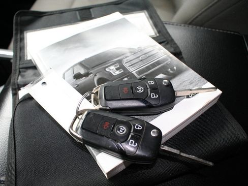 Used 2017 Ford F150 XLT w/ Equipment Group 302A Luxury image 24