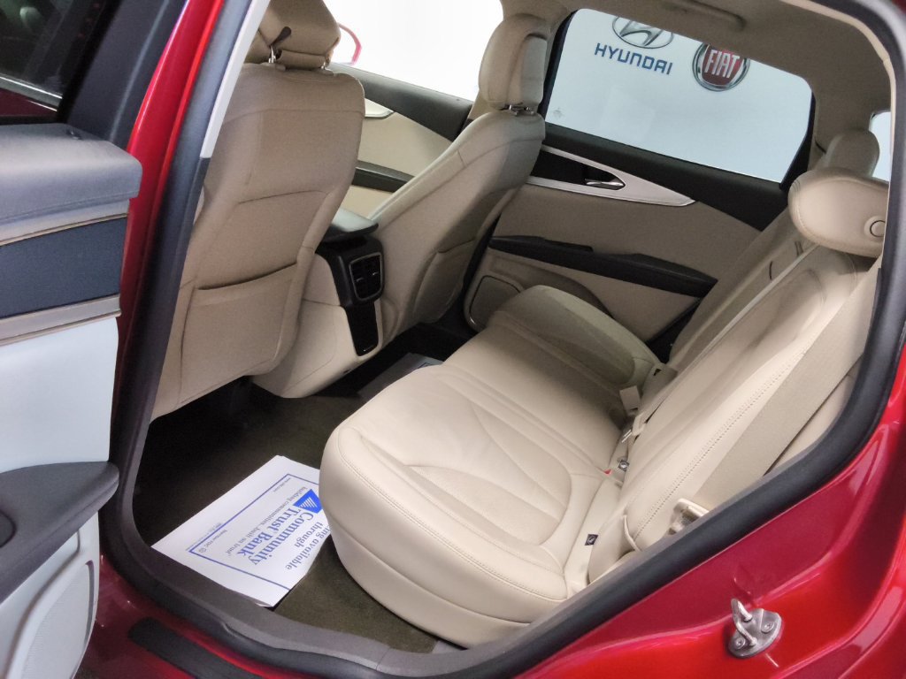 Used 2020 Lincoln Nautilus FWD w/ Equipment Group 101A image 27