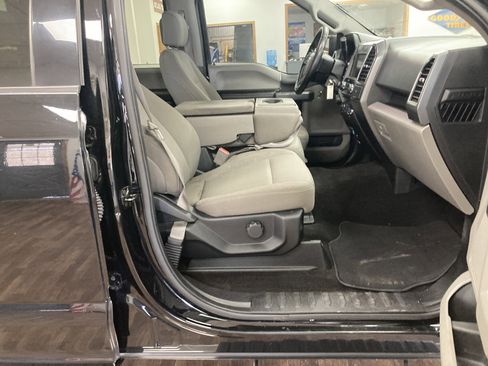 Used 2018 Ford F150 XLT w/ Equipment Group 301A Mid image 18