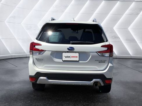 Used 2023 Subaru Forester Touring AWD/4WD image 5