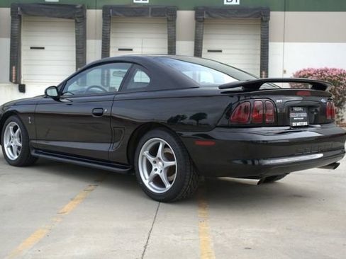 Used 1997 Ford Mustang Cobra image 11