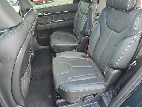 Used 2025 Hyundai Palisade Calligraphy FWD image 30